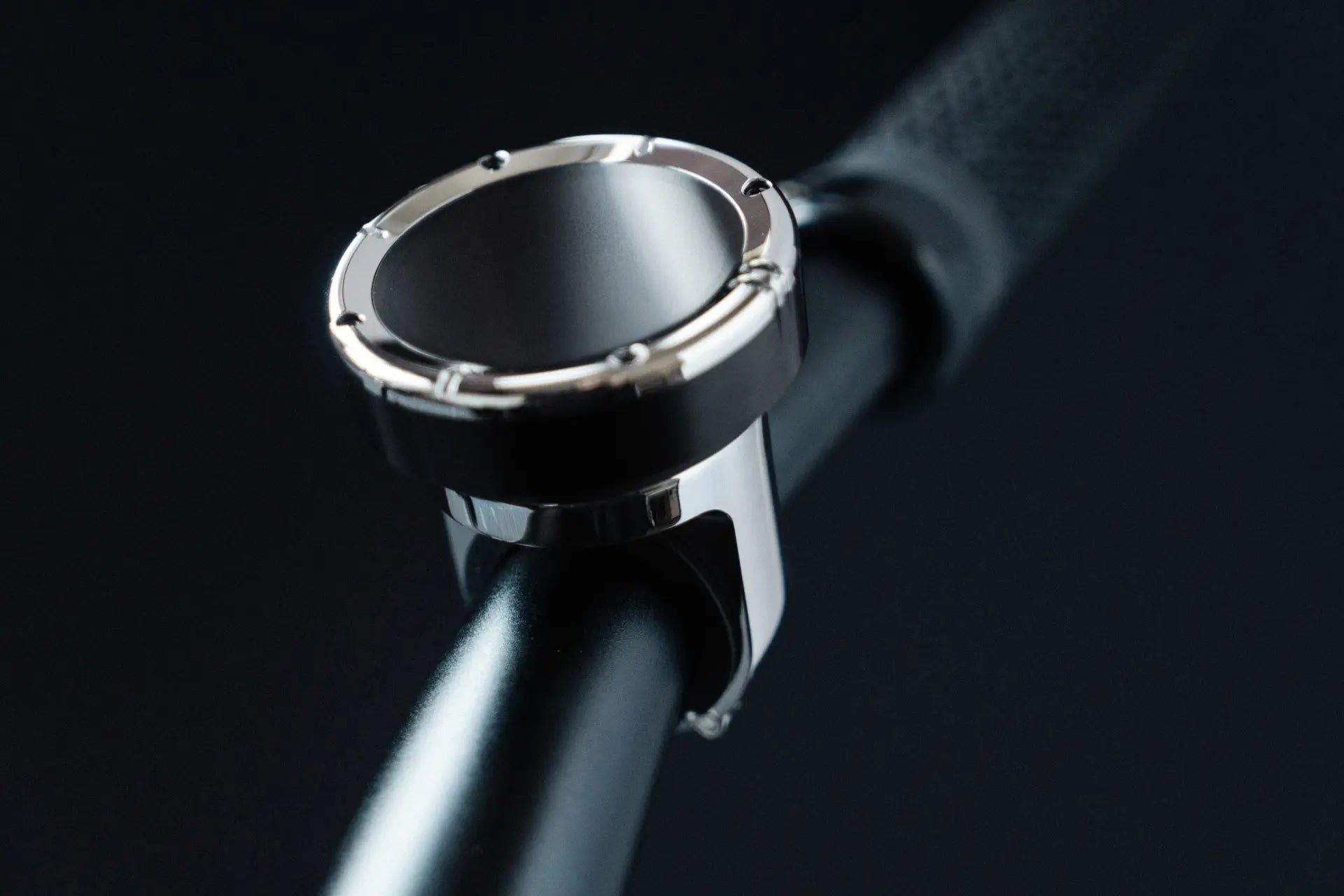 Moto II Classic Edition Bar Clamp Mount